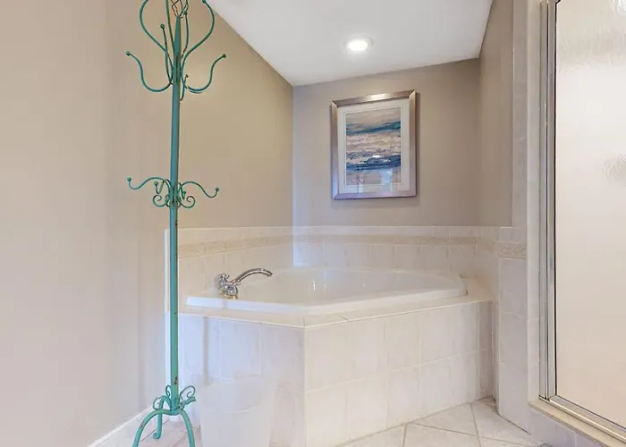 Oceanfront With Free Wifi Shared Pool & Hot Tub Ocean View Ac Private Washer & Dryer * Ocean City